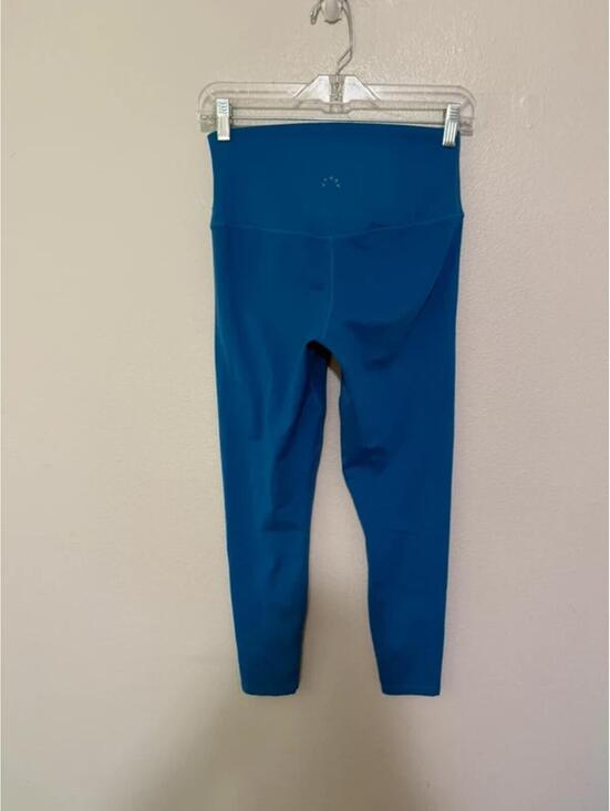Varley Pants - Varley leggings size medium  Slight logo wear
